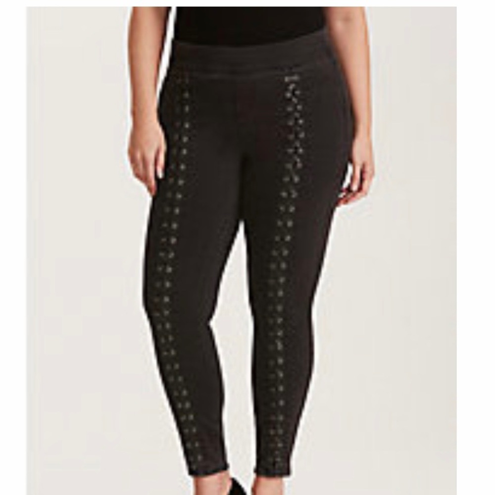 Lace up gray wash jeggings torrid 2R